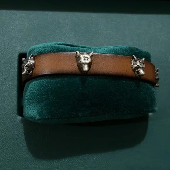 Gucci bracelet